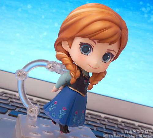 超可愛冰雪奇緣《安娜黏土人》安娜看到一定講唉唷喂(唱) 超可愛冰雪奇緣《安娜黏土人》安娜看到一定講唉唷喂(唱)