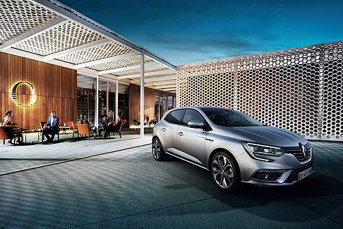 四代目《Renault Megane》以後你們家車車都會長這樣嗎？