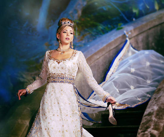 《如果童話故事發生在印度》公主們都改穿紗麗了 《如果童話故事發生在印度》公主們都改穿紗麗了