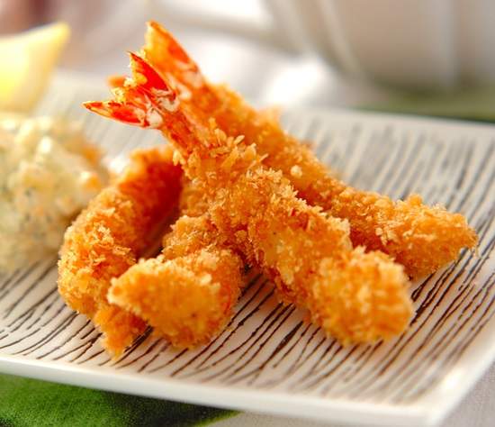 《爆速炸蝦一刀兩斷》日本電信業者之間的明爭暗鬥? 《爆速炸蝦一刀兩斷》日本電信業者之間的明爭暗鬥?