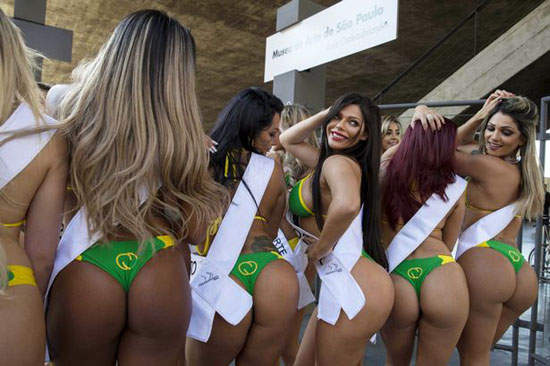 巴西《2015美臀小姐》真是令人眼花撩亂...