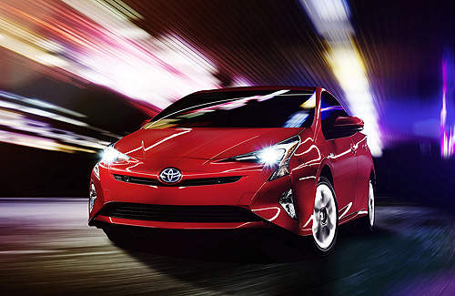 四代目《Toyota Prius》為什麼我一直覺得你在偷笑? 四代目《Toyota Prius》為什麼我一直覺得你在偷笑?