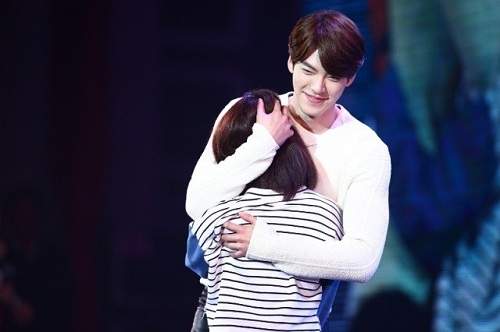 讓人心跳加速的《擁抱方式》不用多說抱上去就對了