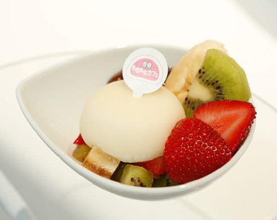 《雪見大福主題Cafe》連室內設計都是滿滿的大福風 《雪見大福主題Cafe》連室內設計都是滿滿的大福風