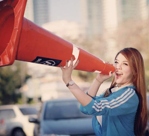 《美眉泰正點》看起來超開心的三角錐女孩