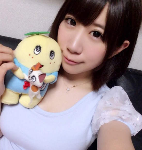 《小野早稀》引起網友注意的巨爆乳聲優