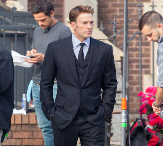 《美國隊長：內戰》片場照　到底是在拍誰的葬禮呢？