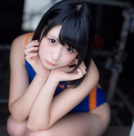 《緊縛死庫水》モニ子擁有一雙藏不住的隱乳 《緊縛死庫水》モニ子擁有一雙藏不住的隱乳