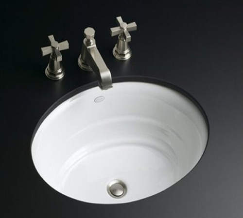 《都市傳傳說》想打破洗手台傳說的大學生決定在那裡洗手 《都市傳傳說》想打破洗手台傳說的大學生決定在那裡洗手