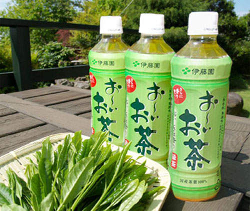 《最愛瓶裝茶飲排行榜》日本女性平常最愛喝的有那些呢? 《最愛瓶裝茶飲排行榜》日本女性平常最愛喝的有那些呢?