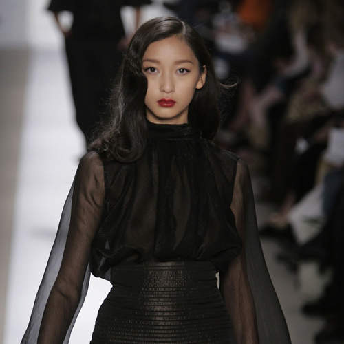 《曾登上巴黎時裝週的日本藝人》最讓網友感到意外的竟然是他!? 《曾登上巴黎時裝週的日本藝人》最讓網友感到意外的竟然是他!?