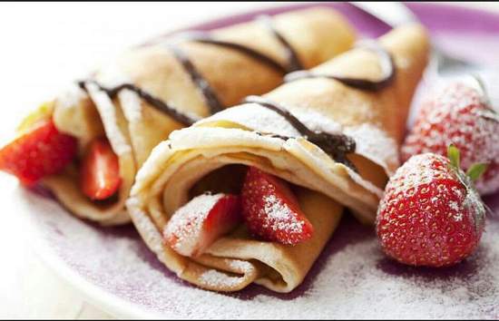 《可麗餅店的奇妙顧客》服務業最不缺的就是奇怪的客人… 《可麗餅店的奇妙顧客》服務業最不缺的就是奇怪的客人…