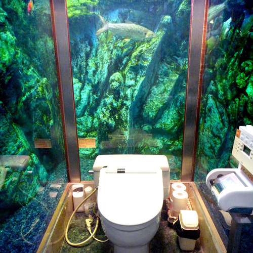 10個《日本珍奇廁所》不到那邊留下些什麼就太可惜惹ww 10個《日本珍奇廁所》不到那邊留下些什麼就太可惜惹ww