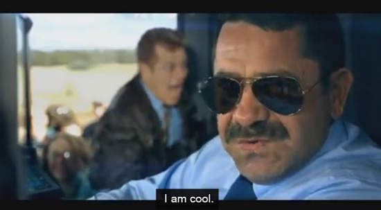 丹麥《超霸氣公車廣告》讓你像皇帝一般搭公車