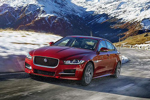 《Jaguar XE AWD》全驅身手是不是更穩健呢? 《Jaguar XE AWD》全驅身手是不是更穩健呢?