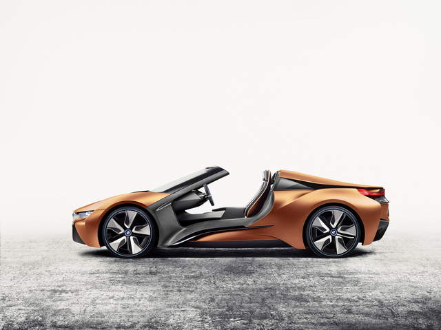 《BMW i Vision Future Interaction Concept》迷人的可不只上空
