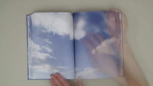 無字天書《天空雲朵書》這整個是考驗手速啊XD 無字天書《天空雲朵書》這整個是考驗手速啊XD