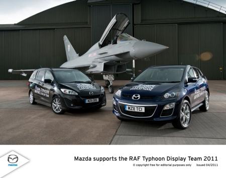 英國颱風戰機特技飛行隊的最強支援 All New Mazda5、CX-7成為英國特技飛行隊專屬座駕
