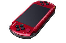 PSPR (PlayStationRPortable) PSP-3007 系列新色「紅/黑」2011年11月17日（四）與日本同步發售