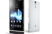 Xperia S – 首款 Sony 智慧手機