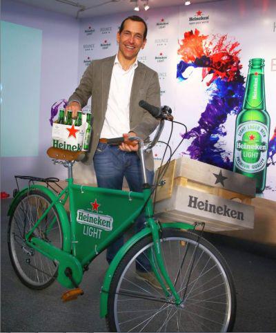 Heineken Light 領先全球 台灣首賣(未成年請勿飲酒)
