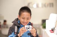 《Canon落實影像公益》-為偏鄉孩童圓夢 長期贊助「孩子的另一扇眼睛—校園攝影深耕課程」