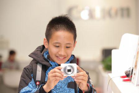 《Canon落實影像公益》-為偏鄉孩童圓夢 長期贊助「孩子的另一扇眼睛—校園攝影深耕課程」