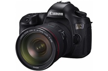 Canon EOS 5DS及EOS 5DS R數位單眼相機受專業肯定榮獲日本Camera Grand Prix 大獎2016編輯獎