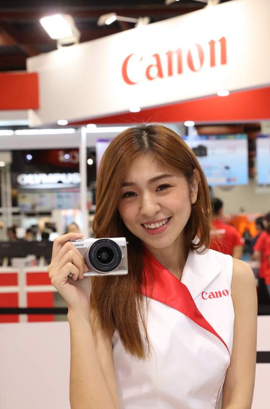 簡約時尚風格 釋放完美影像  Canon推出全新迷你單眼EOS M100 為女性打造動人時刻