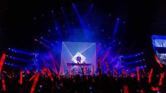 「亞洲唱跳天王」潘瑋柏《Alpha創使者世界巡迴演唱會》上海站於梅德賽斯奔馳文化中心萬人開唱