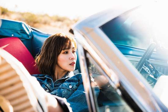 『能量歌姬』李佳薇2018年全新專輯《相反的是》將在6/8正式發行