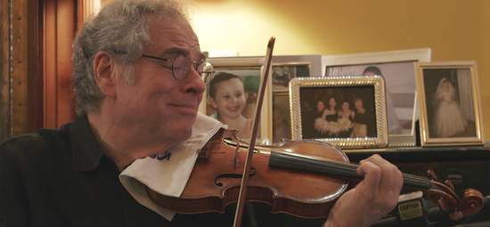 小提琴大師帕爾曼傳記電影 《帕爾曼的音樂遍歷》在台上映 《辛德勒的名單》、《新天堂樂園》等電影配樂小提琴演奏幕後揭密