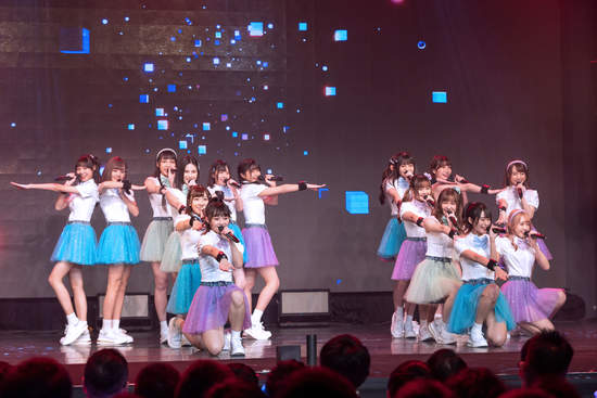 「全民女團」AKB48 Team TP《三週年紀念演唱會》昨一連兩日接力開唱