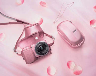 Sony NEX-3 推出粉紅色機身! Sony NEX-3 推出粉紅色機身!