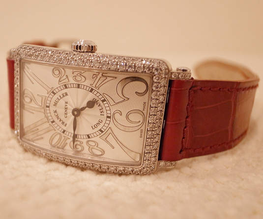 閃閃惹人愛!Franck muller Geneve 法蘭克穆勒 Long Island 952QZ - 圖片1 閃閃惹人愛!Franck muller Geneve 法蘭克穆勒 Long Island 952QZ - 圖片1