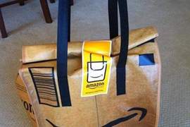 amazon 亞馬遜書店出奇招 送你 〝微笑環保袋〞! amazon 亞馬遜書店出奇招 送你 〝微笑環保袋〞!
