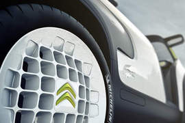 Citroen X Lacoste 跨界合作概念車 超級前衛設計感 Citroen X Lacoste 跨界合作概念車 超級前衛設計感