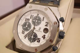 Audemars Piguet AP愛彼表 Royal oak Off Shore 開箱 Audemars Piguet AP愛彼表 Royal oak Off Shore 開箱