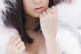 小野惠令奈 水手服底下藏不住的隱乳 小野惠令奈 水手服底下藏不住的隱乳