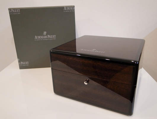 Audemars Piguet 愛彼表 RO 15300ST 開箱 - 圖片3 Audemars Piguet 愛彼表 RO 15300ST 開箱 - 圖片3
