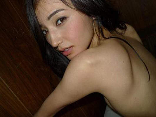 渡邊奈緒子大膽演出av女優Mihiro的自傳電影「nude」 - 圖片1 渡邊奈緒子大膽演出av女優Mihiro的自傳電影「nude」 - 圖片1