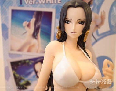 航海王(海賊王)公仔系列 「女帝」波雅 漢考克 P.O.P Ver.WHITE 白色比基尼性感開箱 航海王(海賊王)公仔系列 「女帝」波雅 漢考克 P.O.P Ver.WHITE 白色比基尼性感開箱