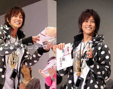 JUNON BOY2011冠軍《佐野岳》怎麼好像…? JUNON BOY2011冠軍《佐野岳》怎麼好像…?
