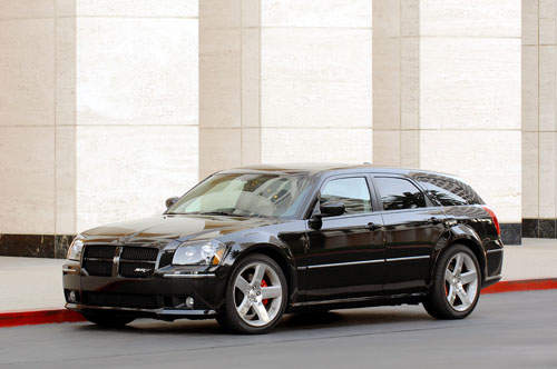 美式肌肉車襲台Dodge Magnum SRT8 美式肌肉車襲台Dodge Magnum SRT8