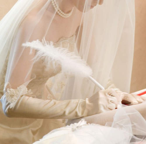 催婚催很大！日雜附贈結婚證書？！