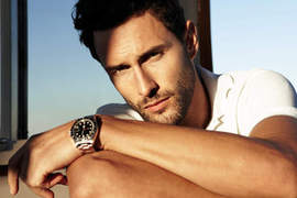 禁慾系的西裝帥哥Noah Mills 禁慾系的西裝帥哥Noah Mills