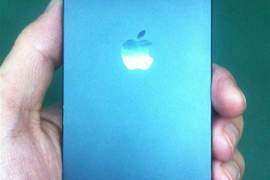 傳蘋果新一代改版iPhone 5S背殼照 獨家首度流出!? 傳蘋果新一代改版iPhone 5S背殼照 獨家首度流出!?