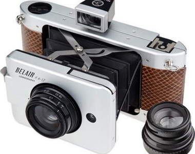 LOMO全新摺疊相機《Belair X 6-12》復古時尚登場~ LOMO全新摺疊相機《Belair X 6-12》復古時尚登場~