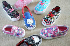 Hello Kitty x VANS 2012 休閒的同時~還多了點可愛~✿ Hello Kitty x VANS 2012 休閒的同時~還多了點可愛~✿