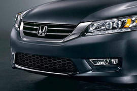 九代目Honda Accord現身!看起來更年輕帥氣了~♥ 九代目Honda Accord現身!看起來更年輕帥氣了~♥